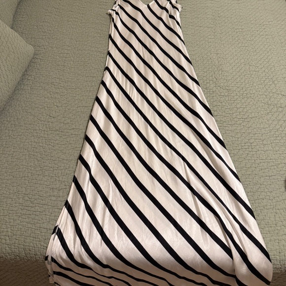 Loft Striped Maxi Dress - Picture 3 of 4
